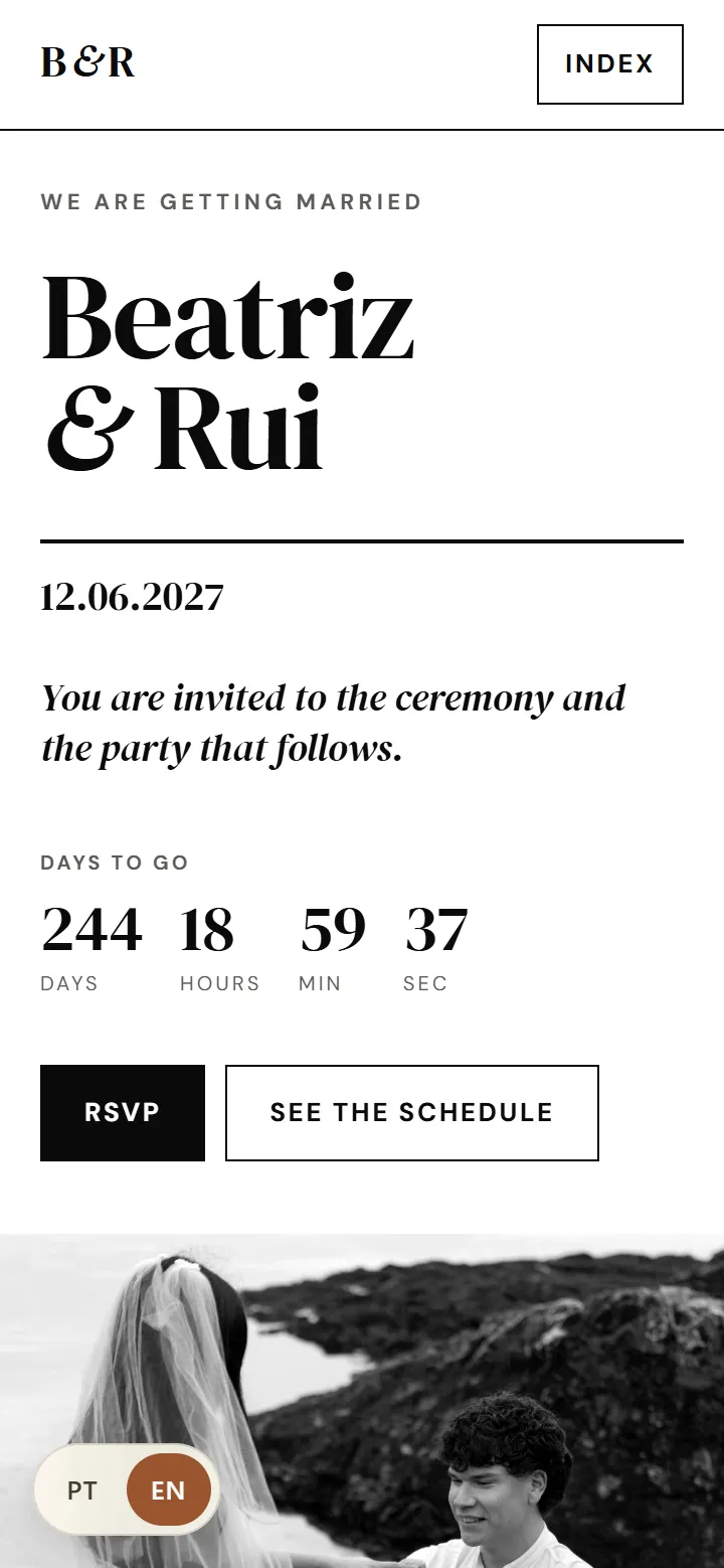 Example site in the Contraste design